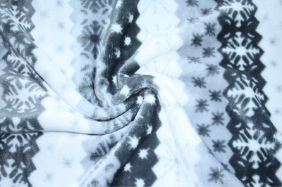 江陰長涇印染廠特價供應(yīng)多種優(yōu)質(zhì)面料 珊瑚絨、法蘭絨、搖粒絨詳解